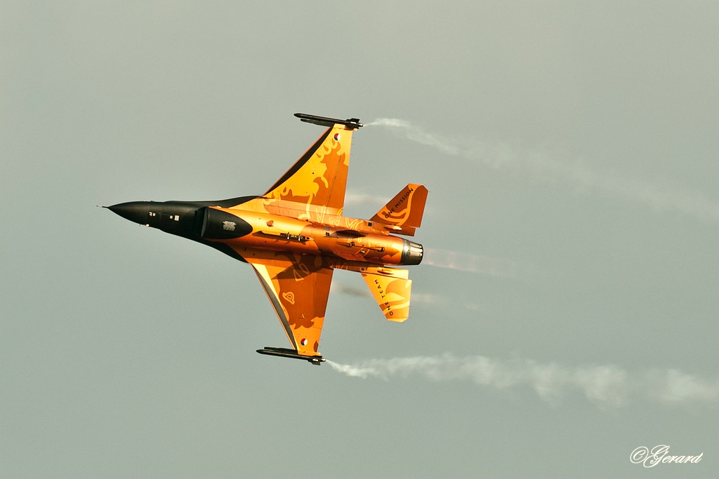 20120914_0088.JPG - F16 Demo Team Nederlandse luchtmacht.